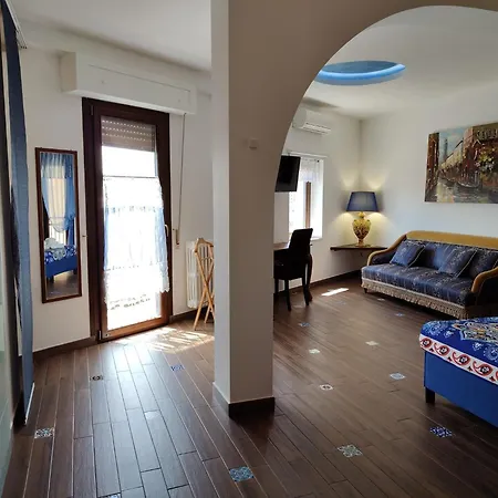Centro Sicilia Rooms&Suites-3